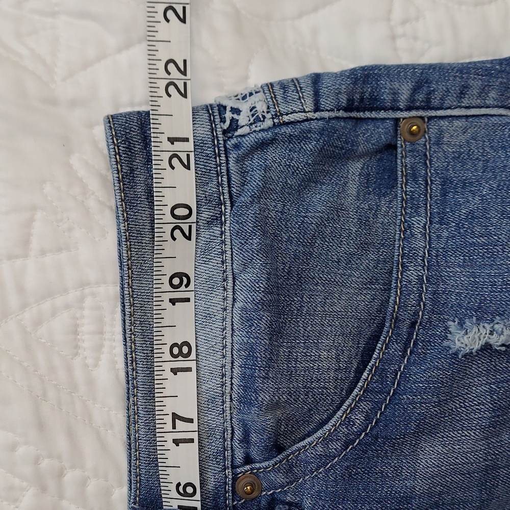 - Love Indigo Premium Women's Blue Denim Stretchy Shorts with Lace Deco Size 20W - Picture 8 of 10